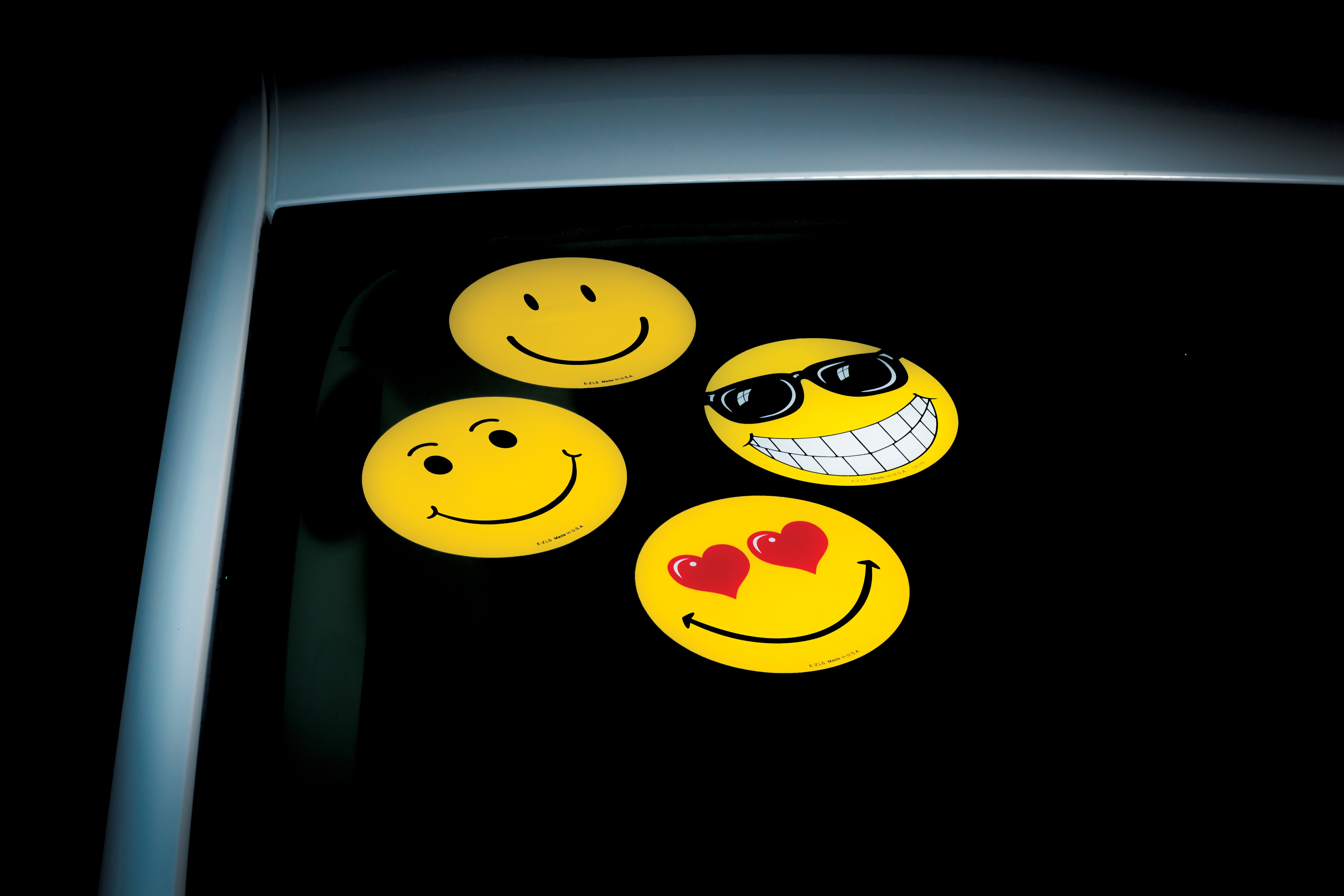 WINDSHIELD HAPPY FACE DECALS